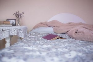 אווירה חורפית - איך להכין את חדר השינה לקראת החורף