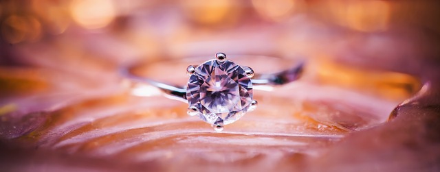 Read more about the article מצורת היד ועד למידה: כל מה שצריך לדעת על בחירת טבעת